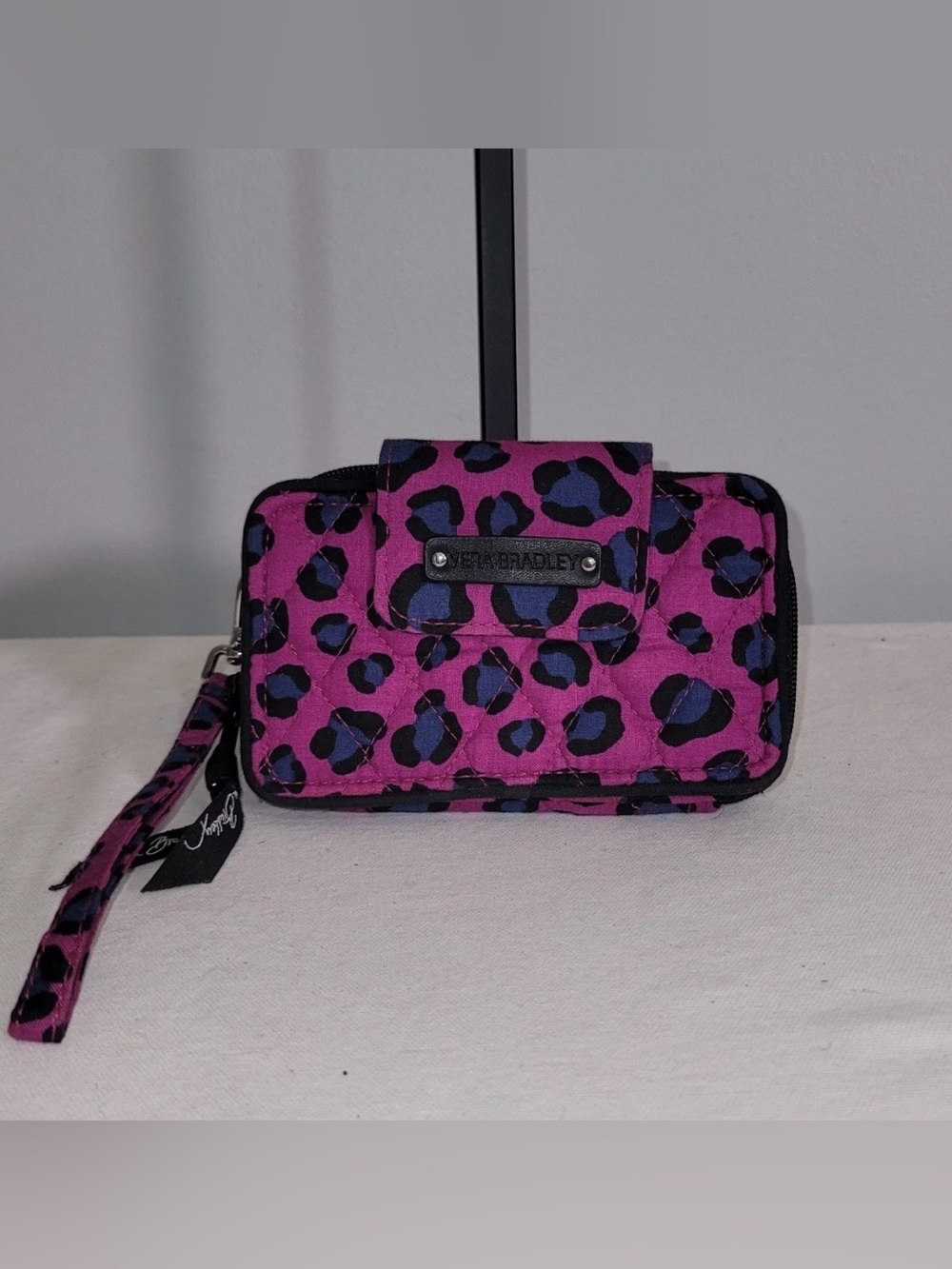 Vera Bradley Wristlet Wallet Leopard Print Quilted Pink Purple Black Blue